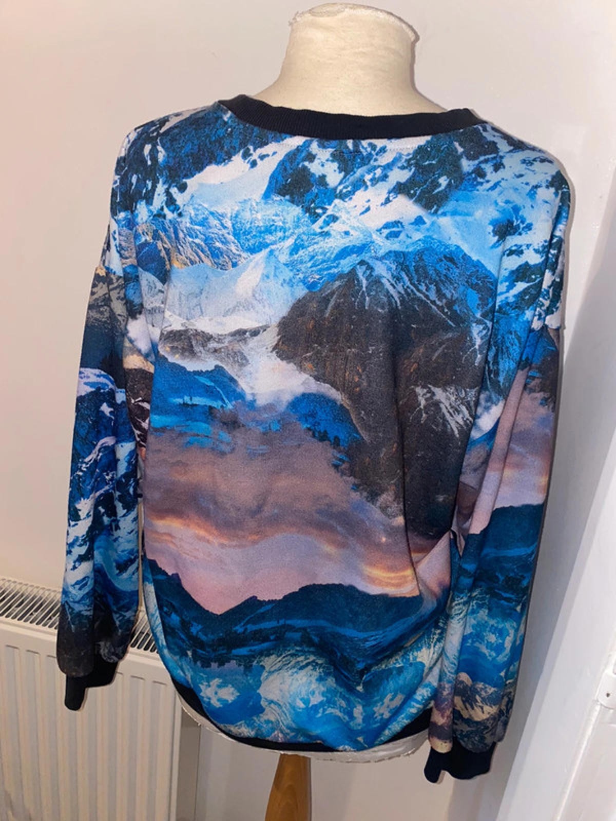 Adidas Rare Mountain Clash Jumper - Size UK20 but more like a 14-16