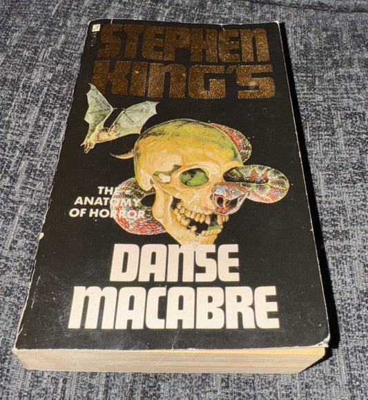 DANSE MACABRE by STEPHEN KING - Pub. FUTURA - P/B - 1987